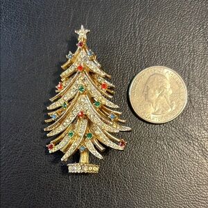 Festive Christmas Tree Brooch